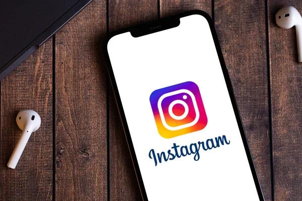 Private Instagram Viewer Apps Genius Tools or Clickbait Traps